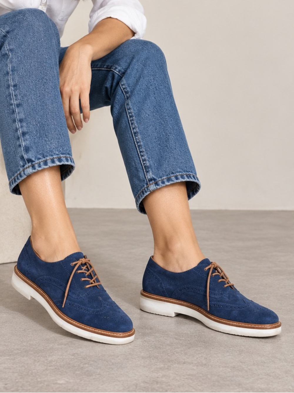 Tod’s Navy Blue Suede Brogue Oxford Lace-Up Shoes 39 Italy